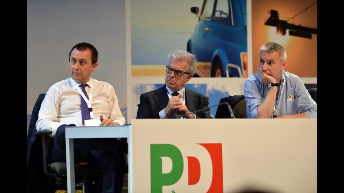 Renzi all’assemblea del Pd: Dal 2016 via Imu, riduzione tasse e rivoluzione fisco