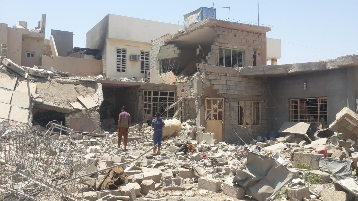 Iraq, autobomba in mercato durante festa di fine Ramadan: 100 morti