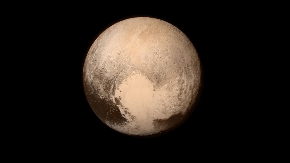 New Horizons sorvola Plutone, la prima immagine ravvicinata