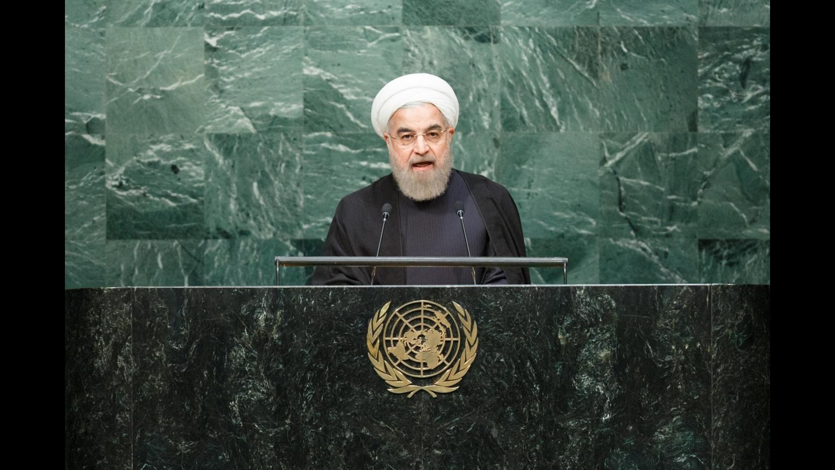 Rohani 14 e 15 novembre in Italia: vedrà anche papa Francesco