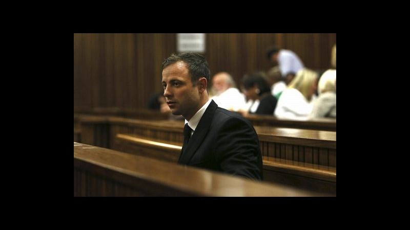 Il legale di Oscar Pistorius: Ha lasciato il carcere, è agli arresti domiciliari