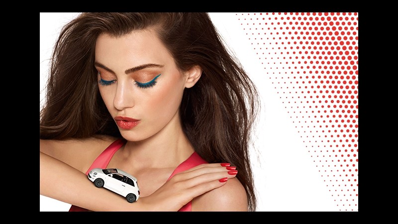 Collistar e Fiat 500 insieme per un makeup che celebra l’Italia