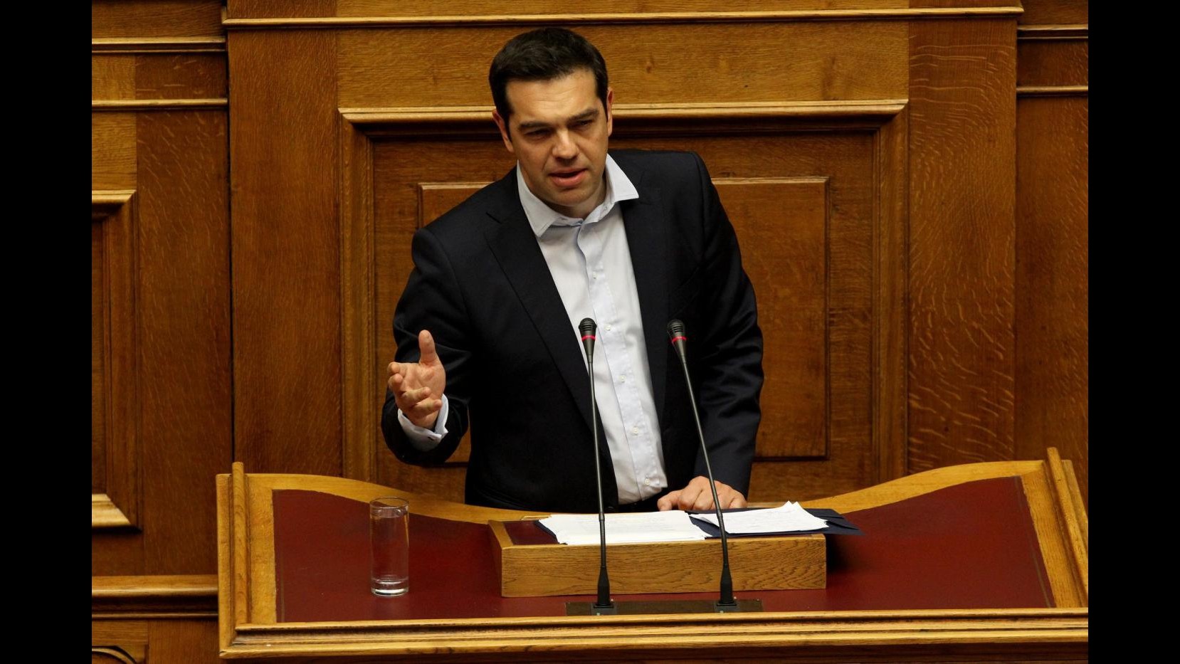 Grecia, Tsipras: Proposta lontana da programma ma per stare nell’euro