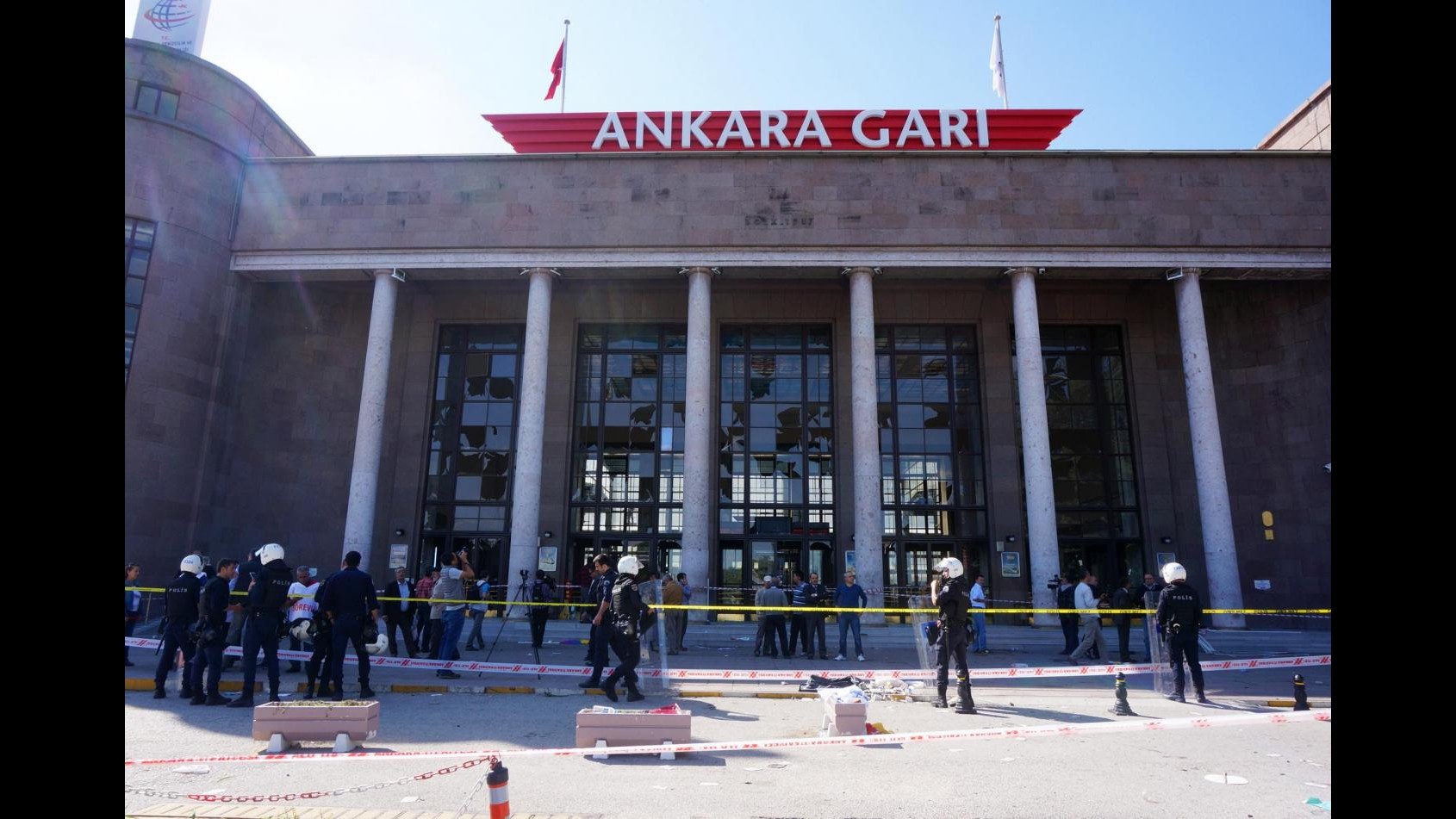 Attacco Ankara, arrestati 50 sospettati stranieri legati a Isis