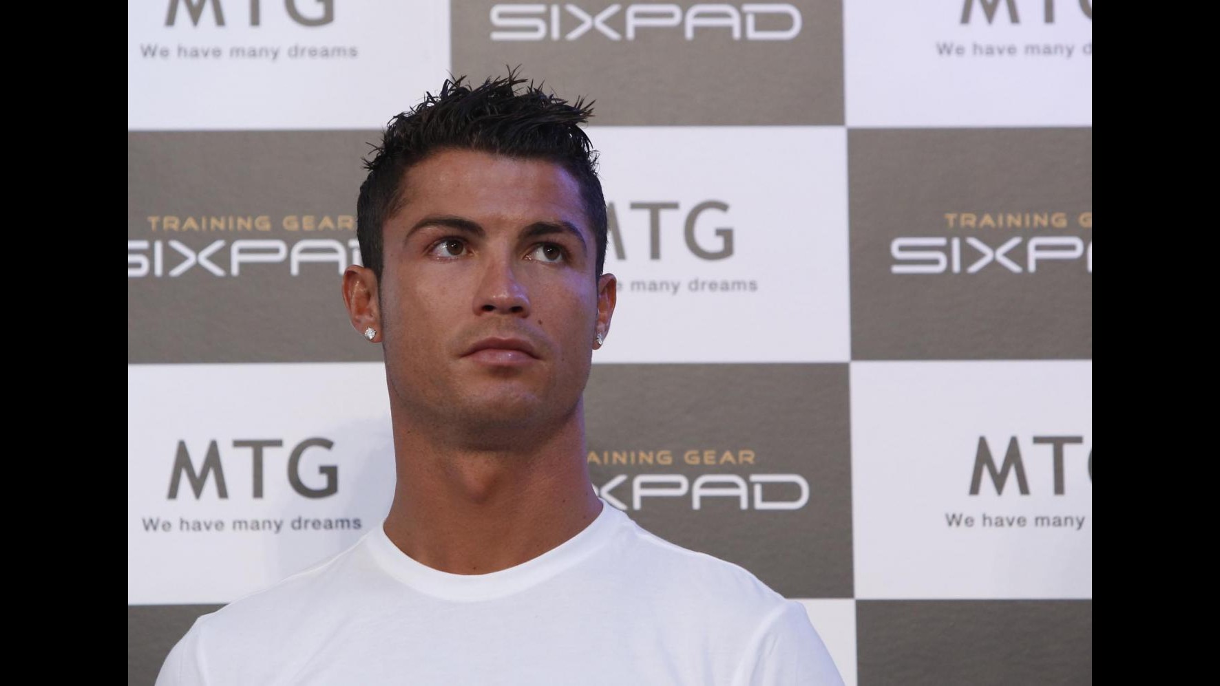 Stampa francese: Psg prepara assalto a Ronaldo, Ibra via?