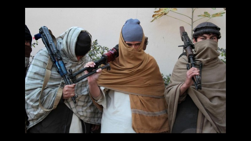 Il governo afghano non conferma la morte del mullah Omar, leader dei talebani