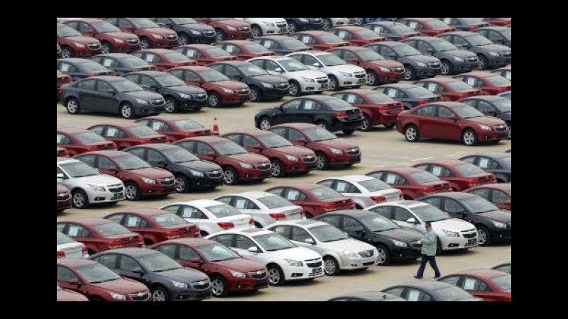 Spagna, immatricolazioni auto +5,2% annuo a ottobre, +13,4% per Fiat