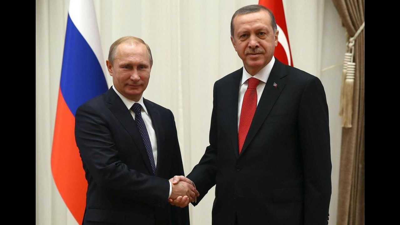 Turchia, telefonata Erdogan-Putin: Serve più impegno contro terrorismo