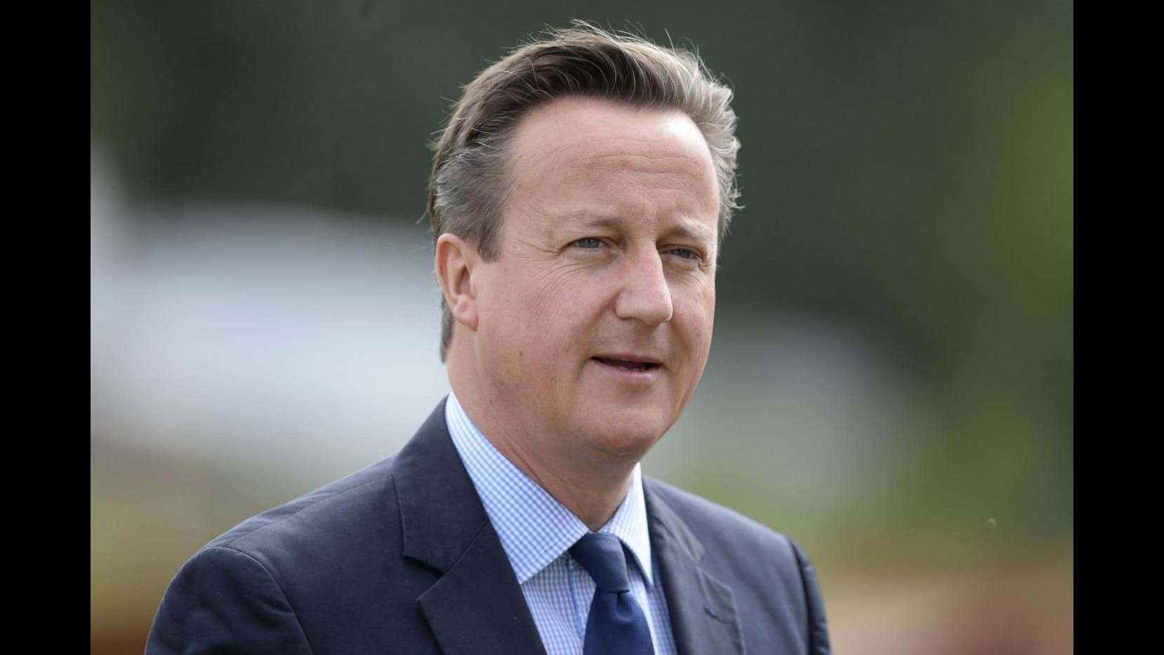 Cameron: Pronti a bombardare militanti dello Stato islamico in Libia e Siria
