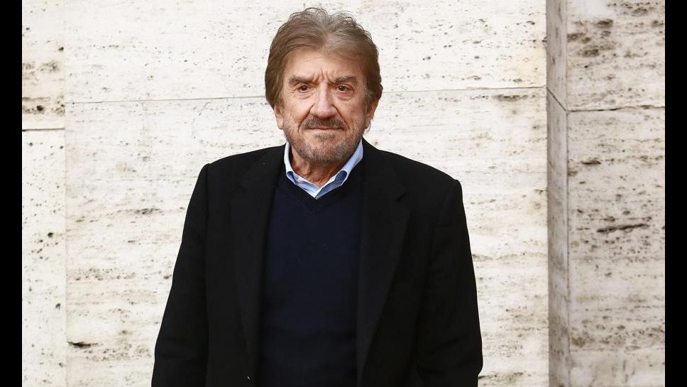 Roma, Proietti: Città incazzata, bisogna reagire. Marino capro espiatorio