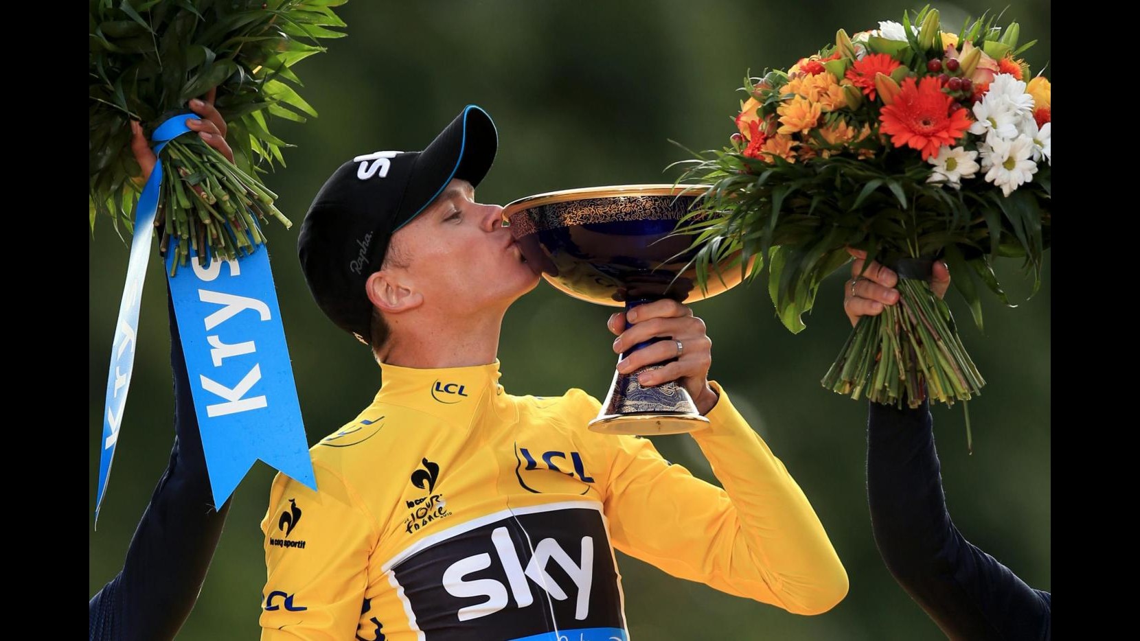 Tour, Parigi incorona il bis di Froome. Nibali chiude ai piedi del podio