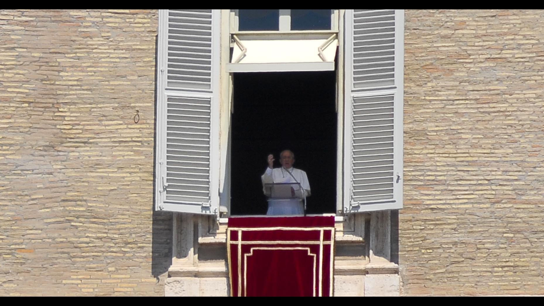 Papa: Appello per la liberazione di Padre Paolo Dall’Oglio e dei vescovi ortodossi rapiti in Siria