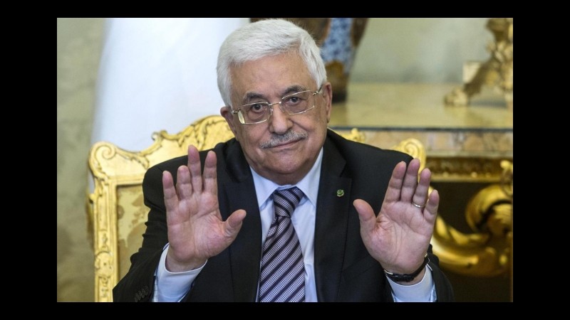 Renzi incontra Abu Mazen a Betlemme per un pranzo di lavoro