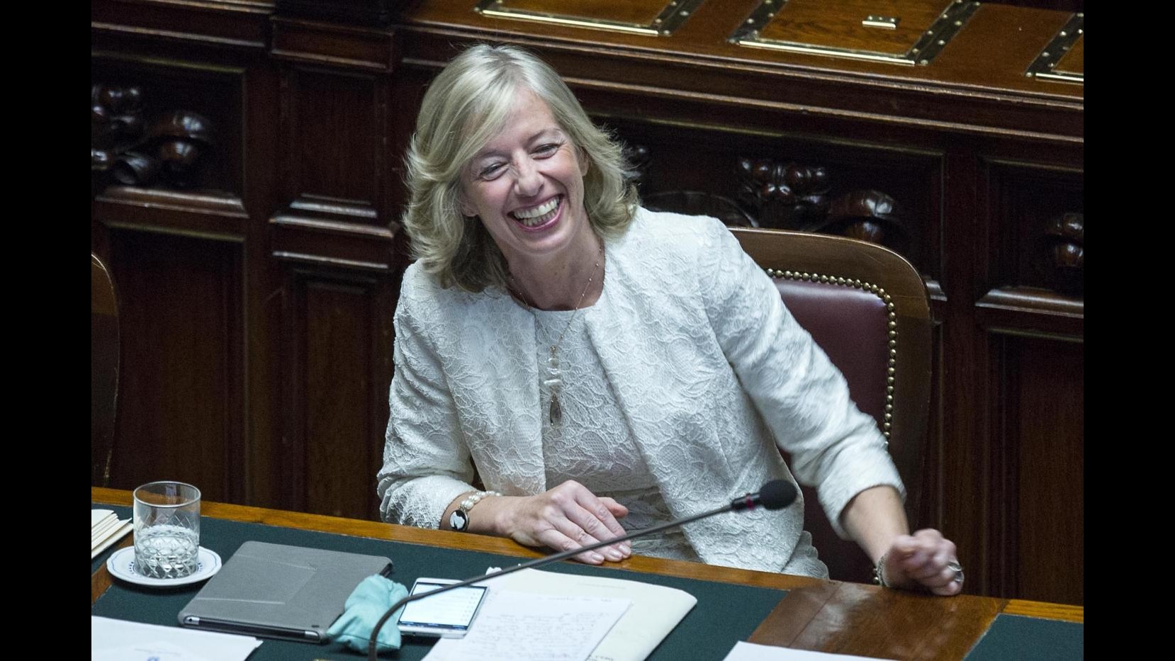 Scuola, Giannini: Obiettivo è assumere 10mila ricercatori in 5-6 anni
