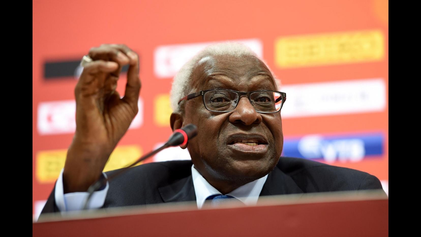 Scandalo Iaaf: ex n.1 Diack si dimette da membro onorario Cio