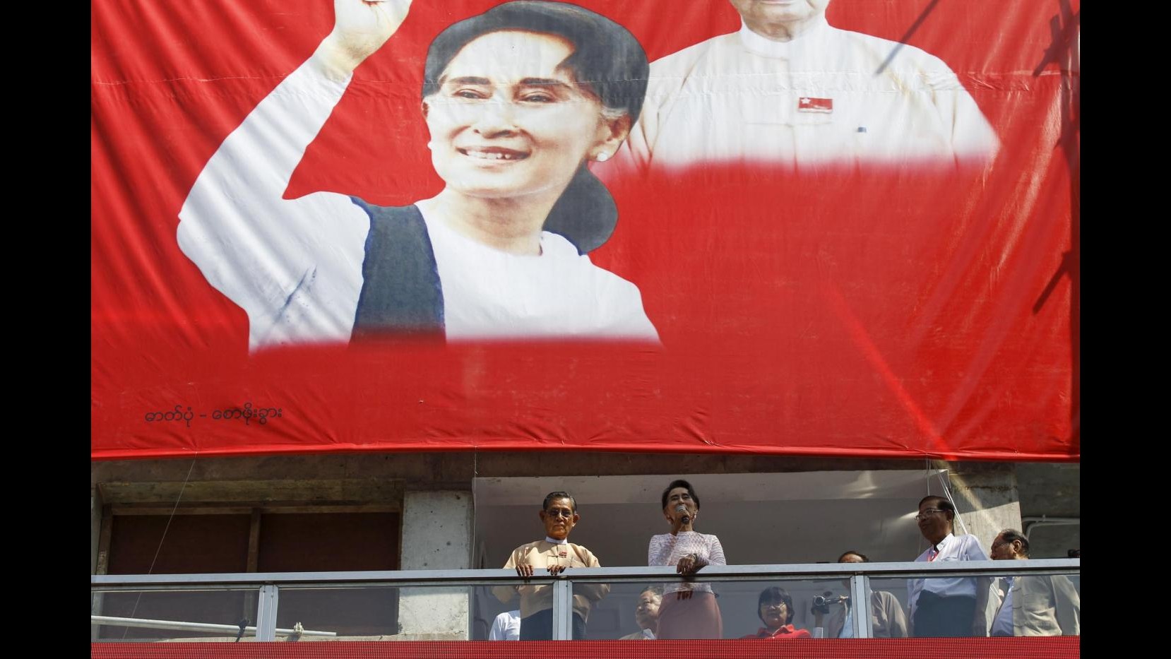 Birmania, storica vittoria di Suu Kyi: partito di governo ammette sconfitta