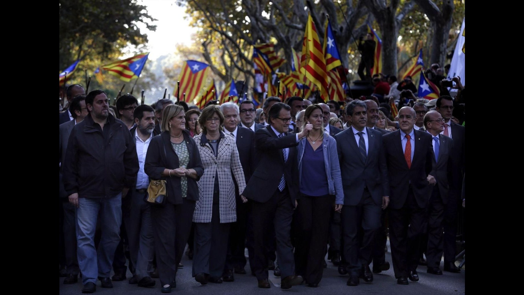 Catalogna vota sì per avviare processo di indipendenza. Rajoy: Subito ricorso