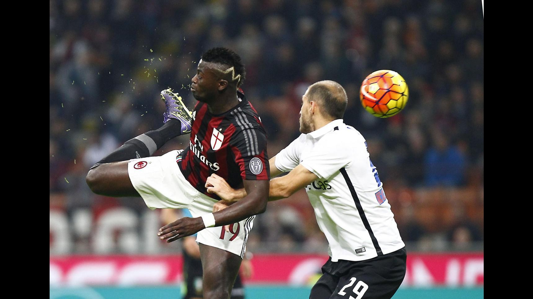 Serie A: passo indietro Milan, rischi e pari con Atalanta