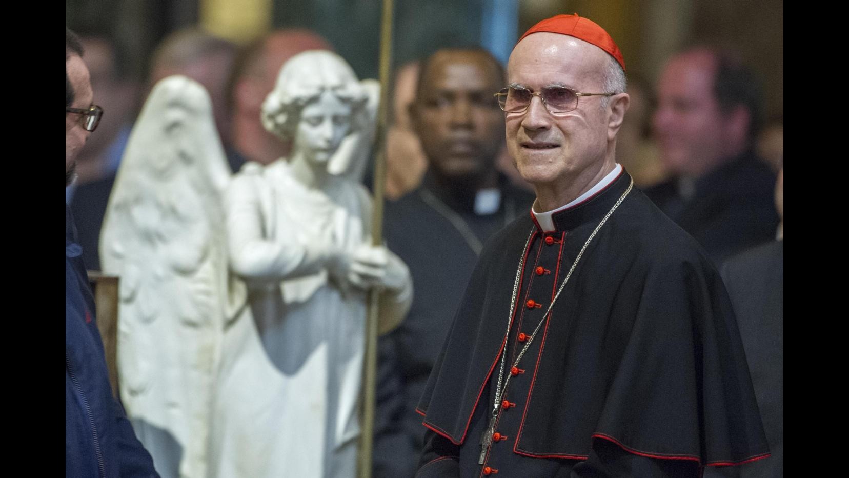 Vaticano, cardinal Bertone: Sono una vittima non so più come difendermi ...