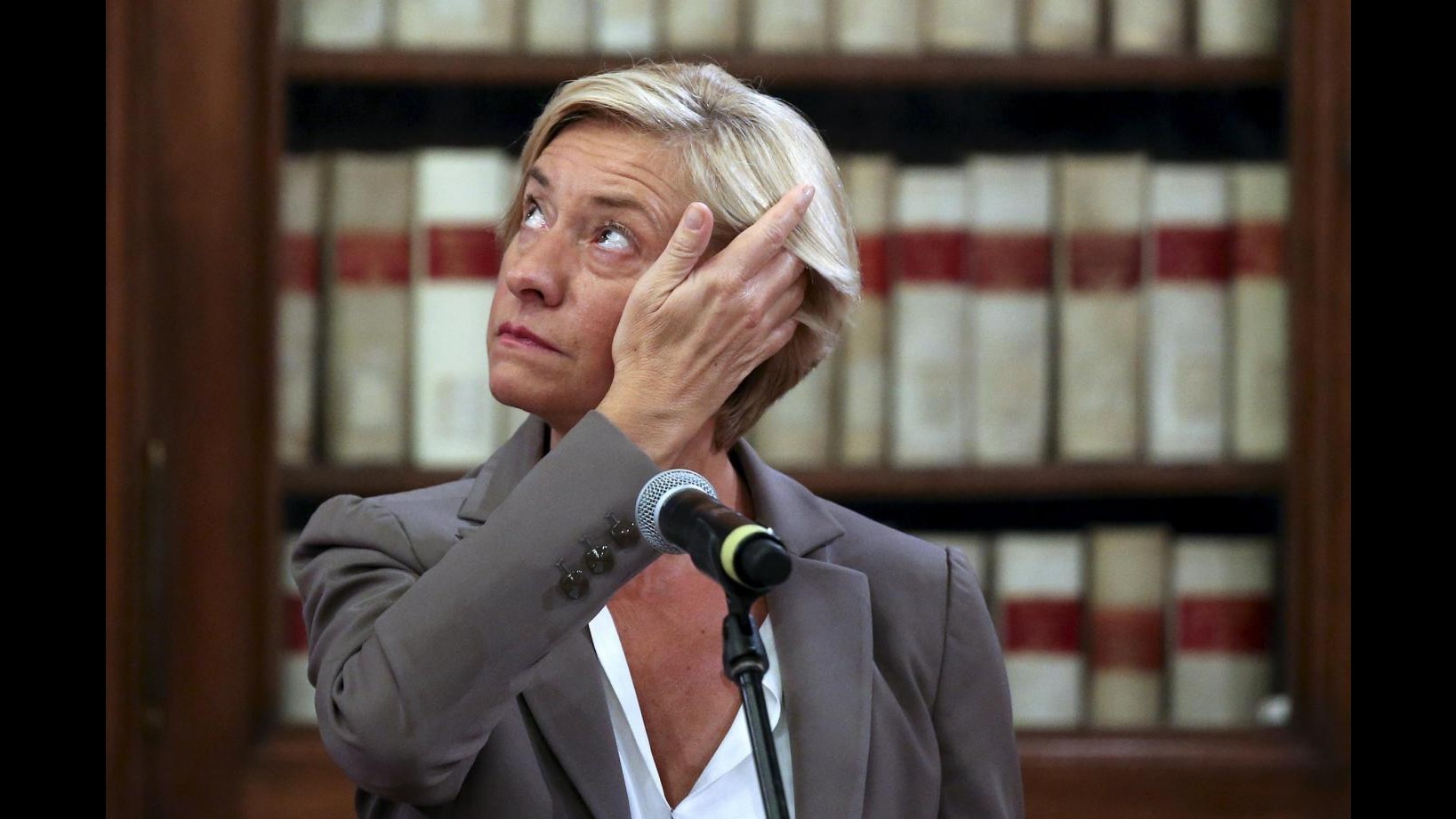 4 novembre, Pinotti: Forze armate  patrimonio dal valore inestimabile