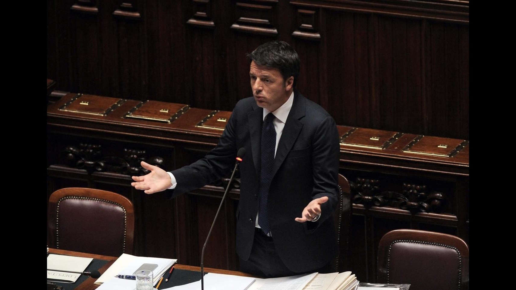 Scontro trai dem sulla legge di Stabilità: dopo l’assemblea in tre lasciano