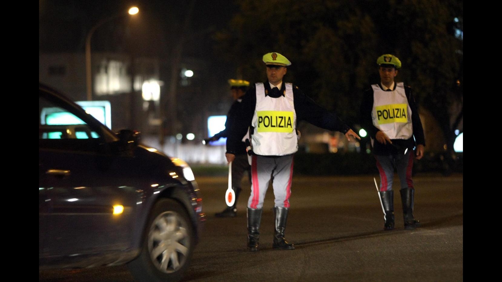 Bari, minaccia la madre per avere soldi: arrestato