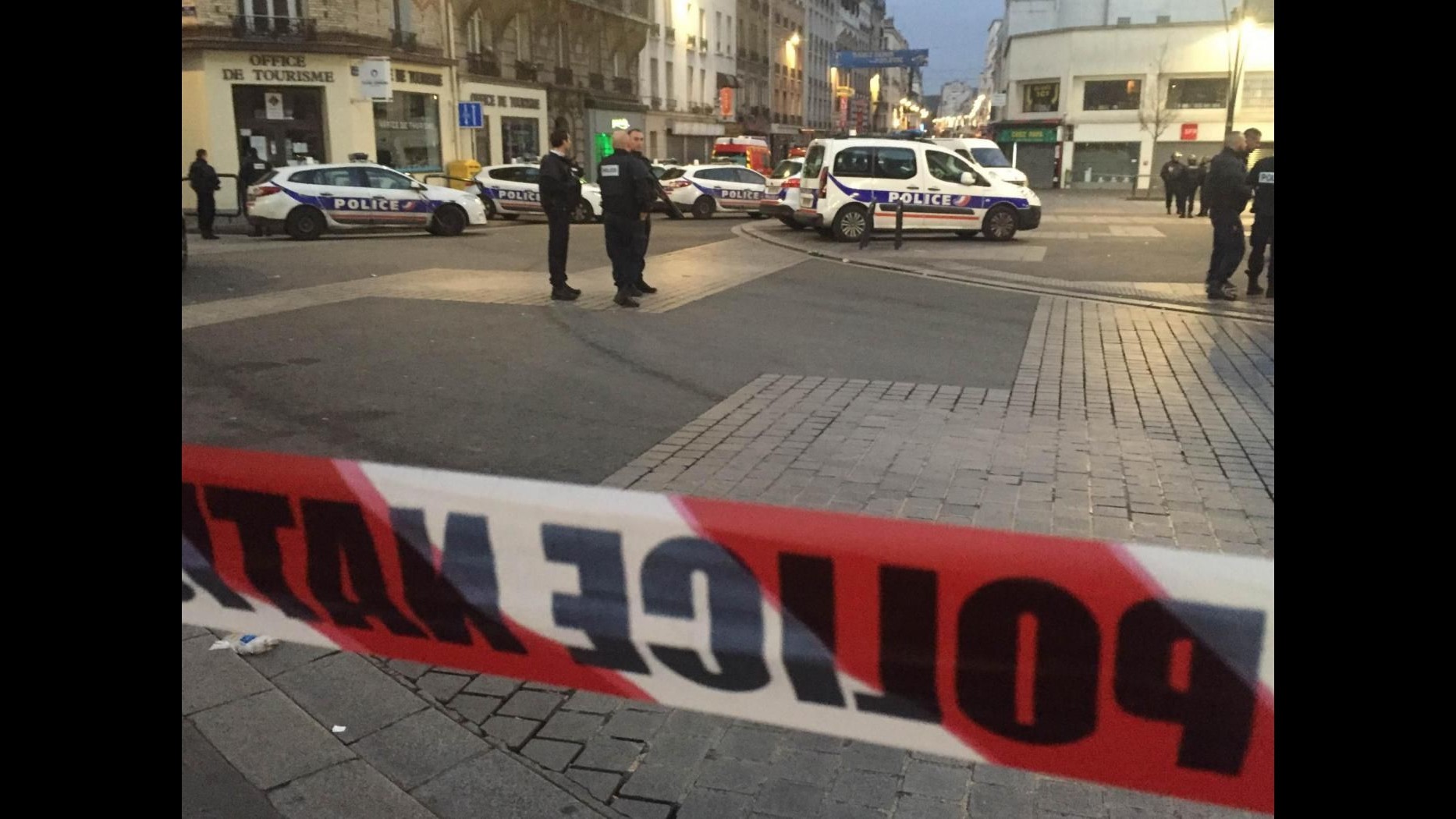 Parigi, nel raid Saint-Denis sparati 5mila colpi