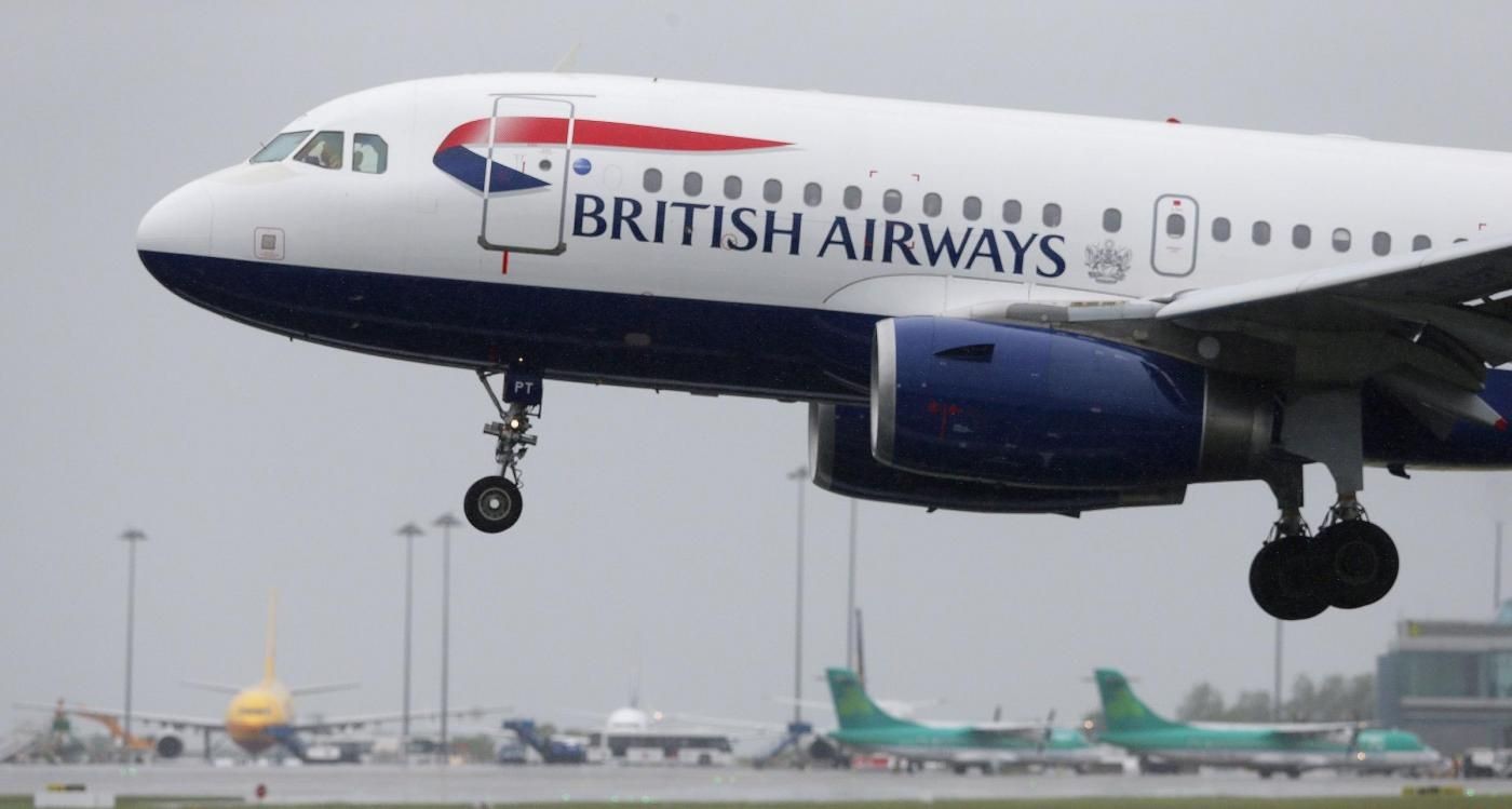 Usa, passeggera su volo British tenta entrare in cabina piloti