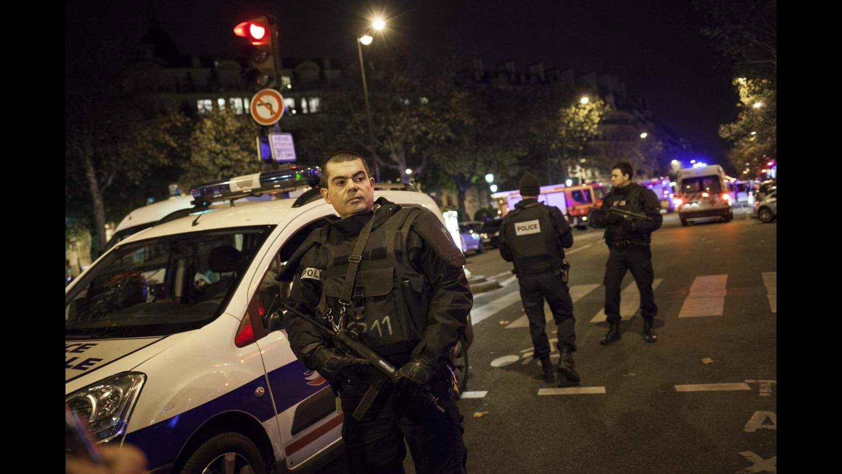 Parigi, maxi operazione polizia belga a Molenbeek