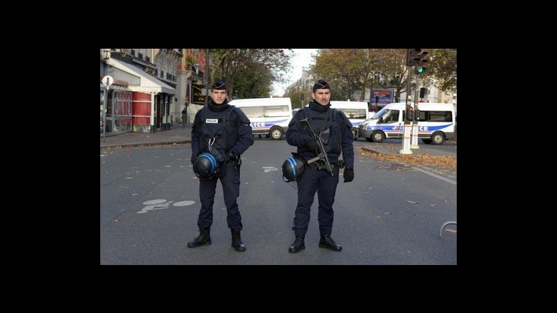 Parigi, operazione anti-terrorismo: arresti a Grenoble e Tolosa