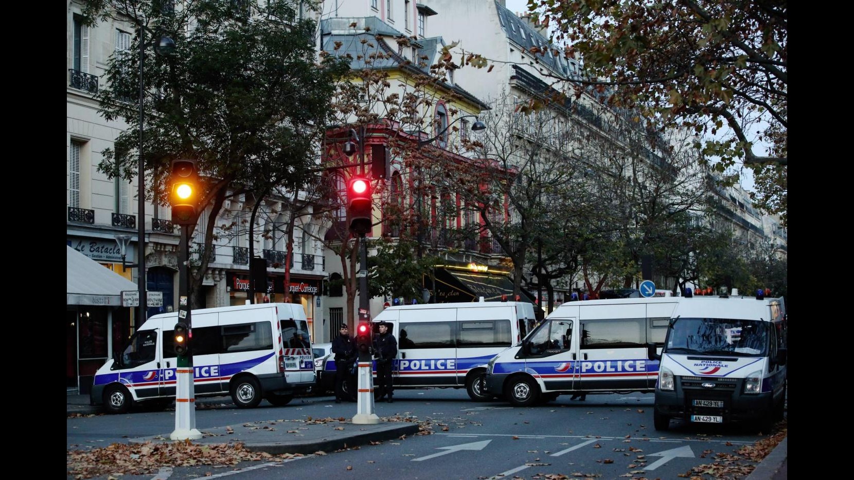 Parigi, anche un secondo attentatore era entrato in Ue dalla Grecia
