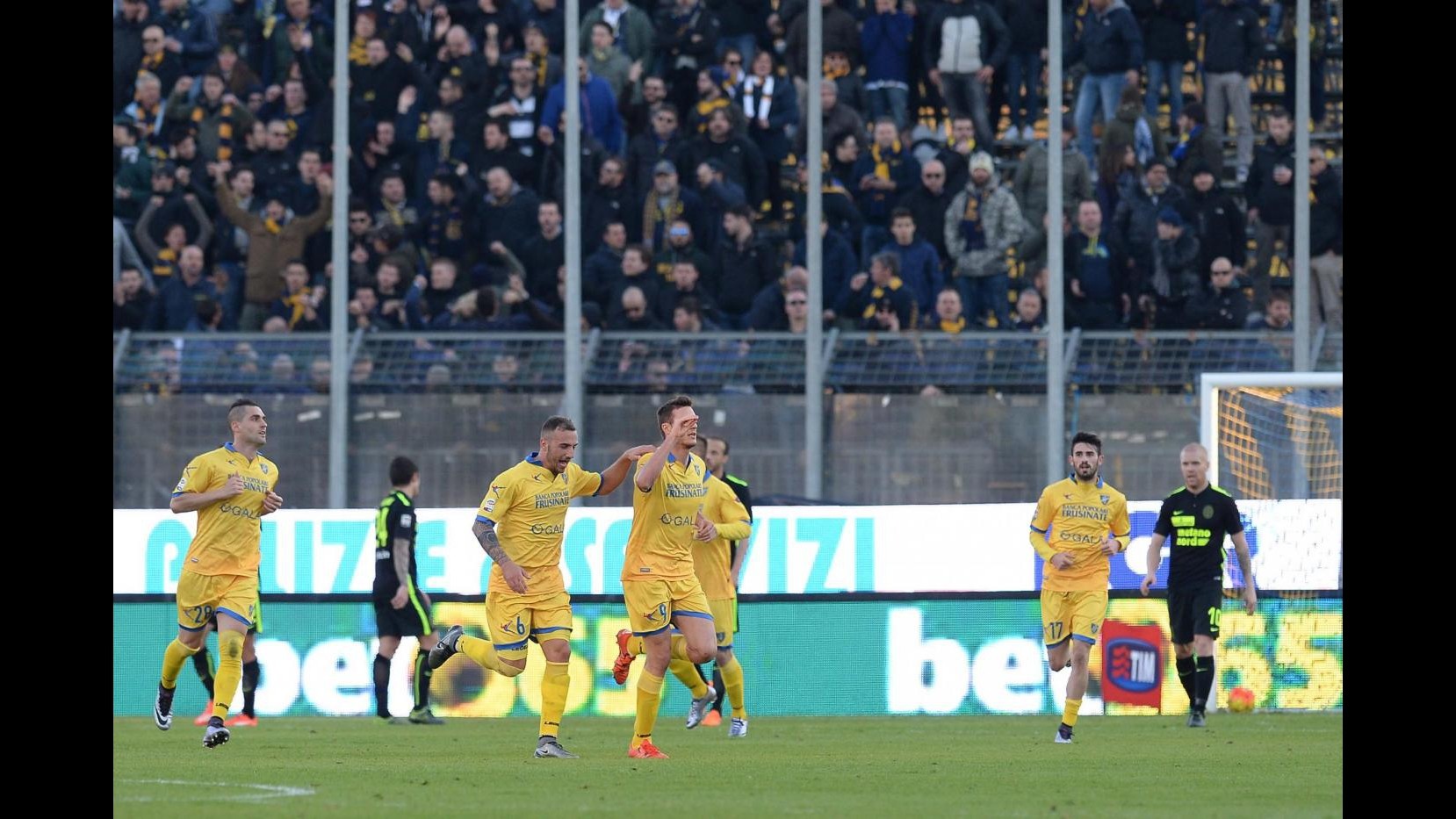 Serie A, Frosinone vince scontro salvezza: Verona ko 3-2