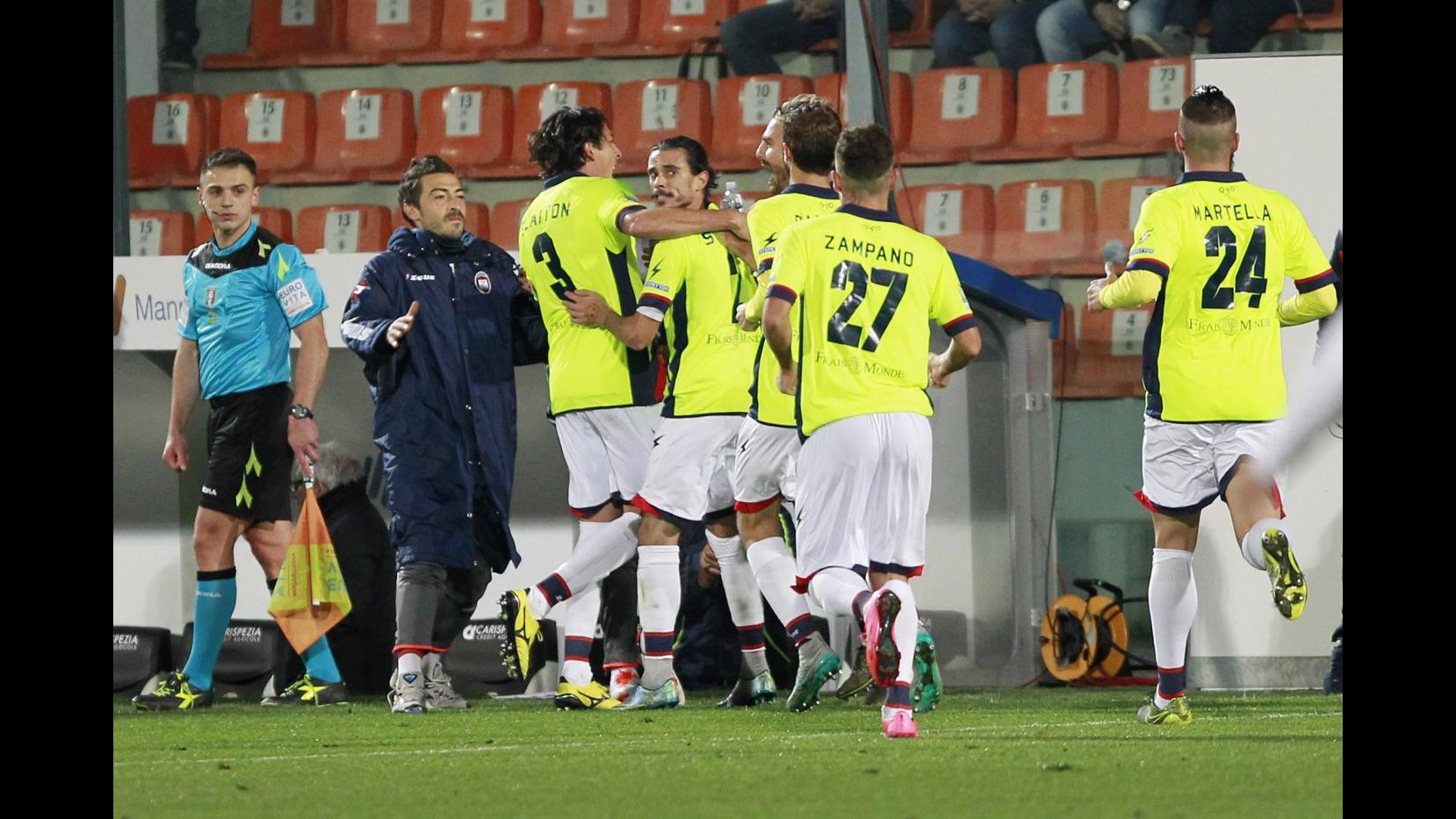 Serie B, vincono Crotone e Cesena. Pro Vercelli corsara a Salerno