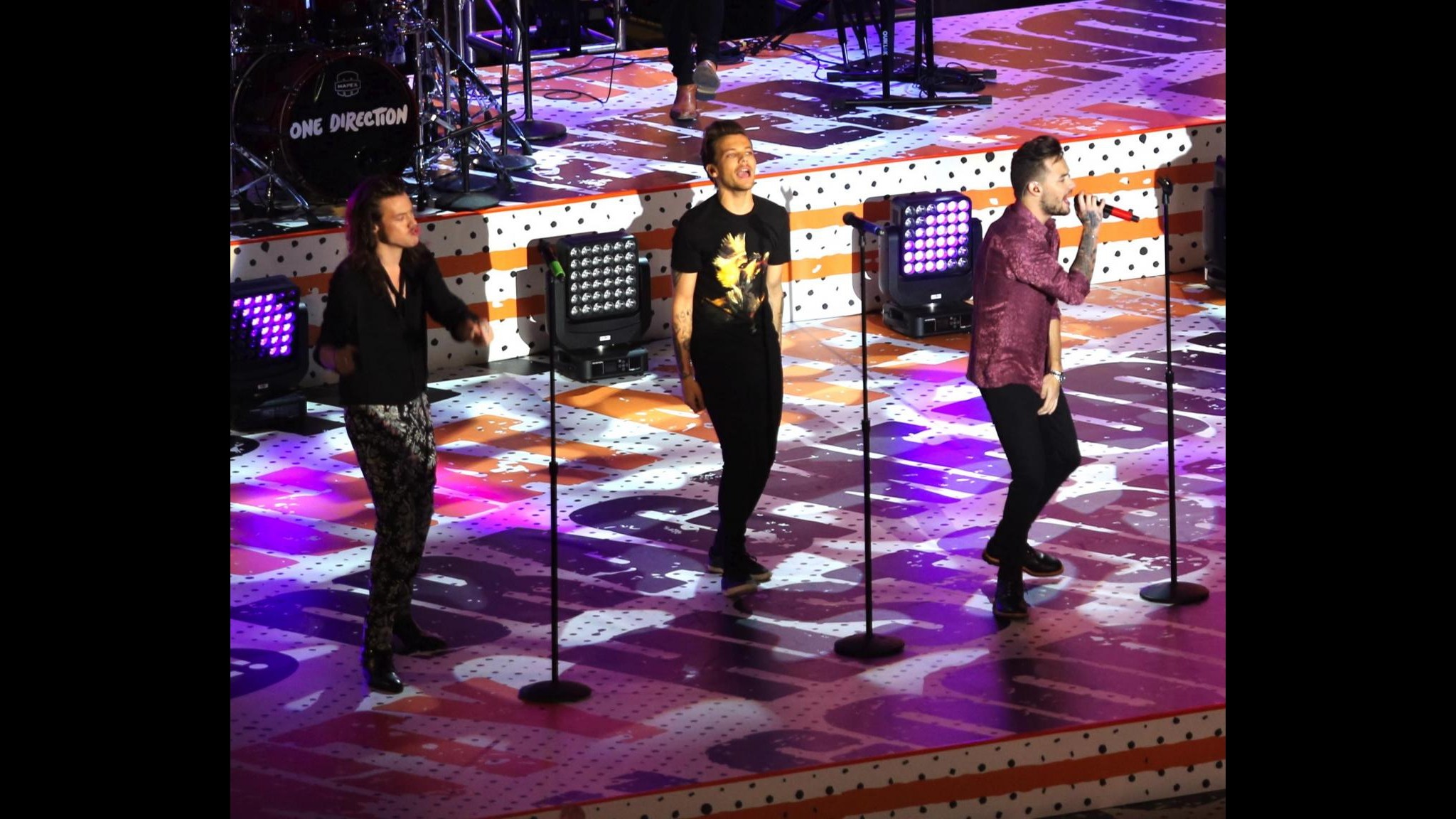 One Direction in Messico per promuovere disco: fan in delirio