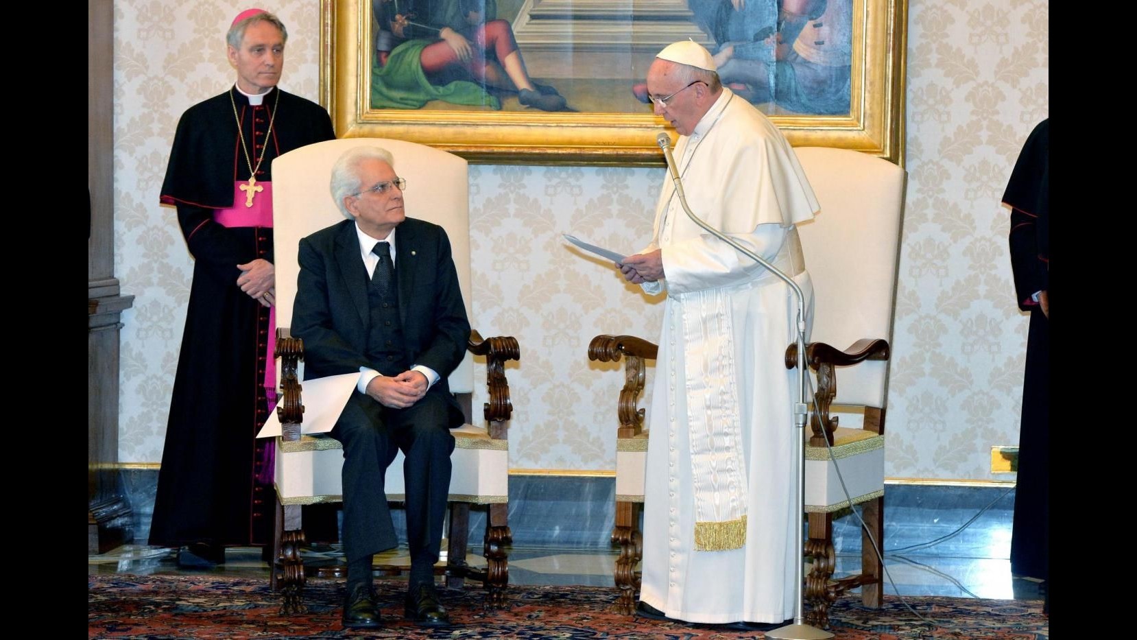 Papa a Mattarella: Prego per prosperità popolo italiano