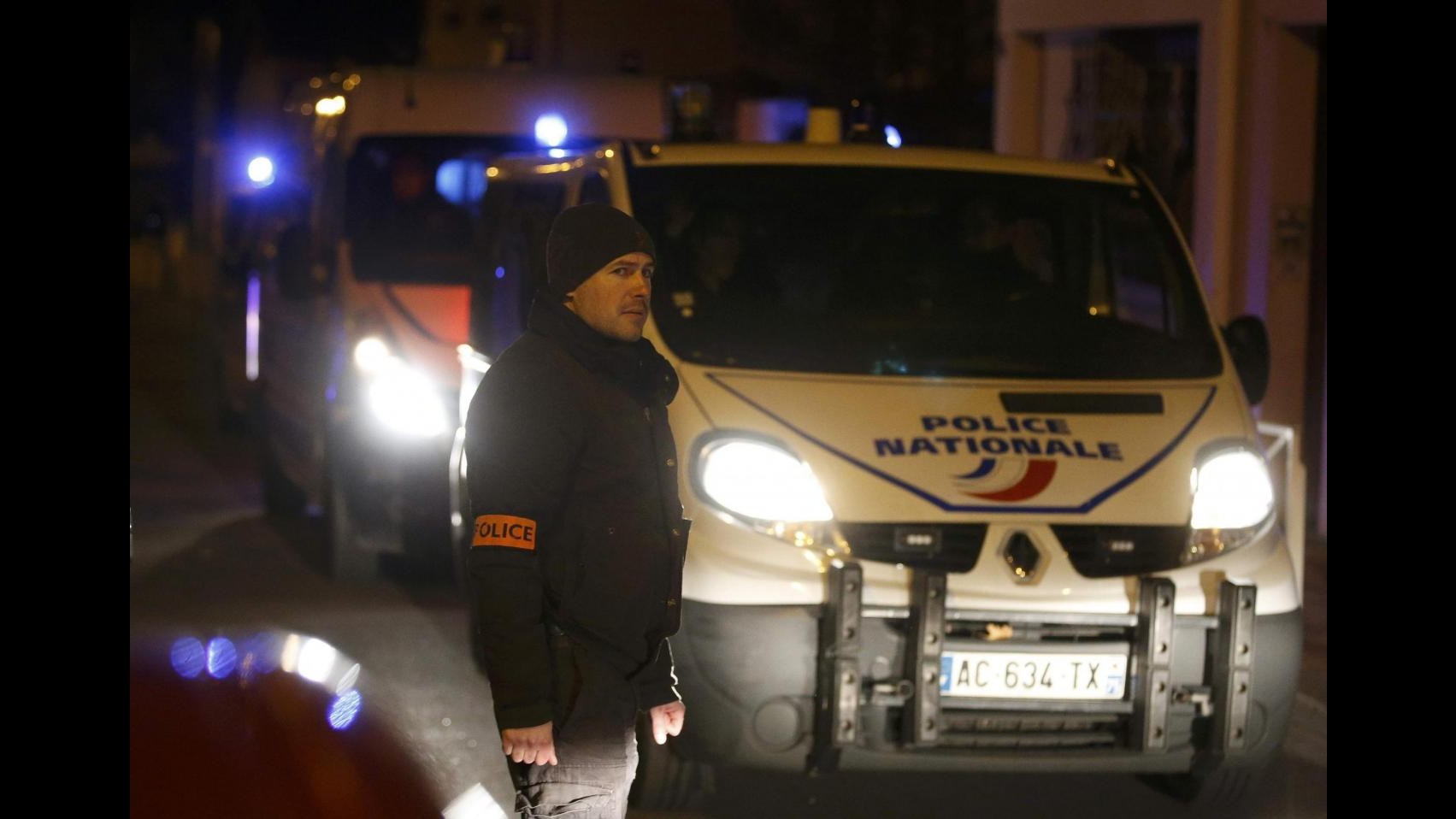 Francia, rapina fallita con presa di ostaggi a Roubaix. Polizia: Liberati, non è terrorismo
