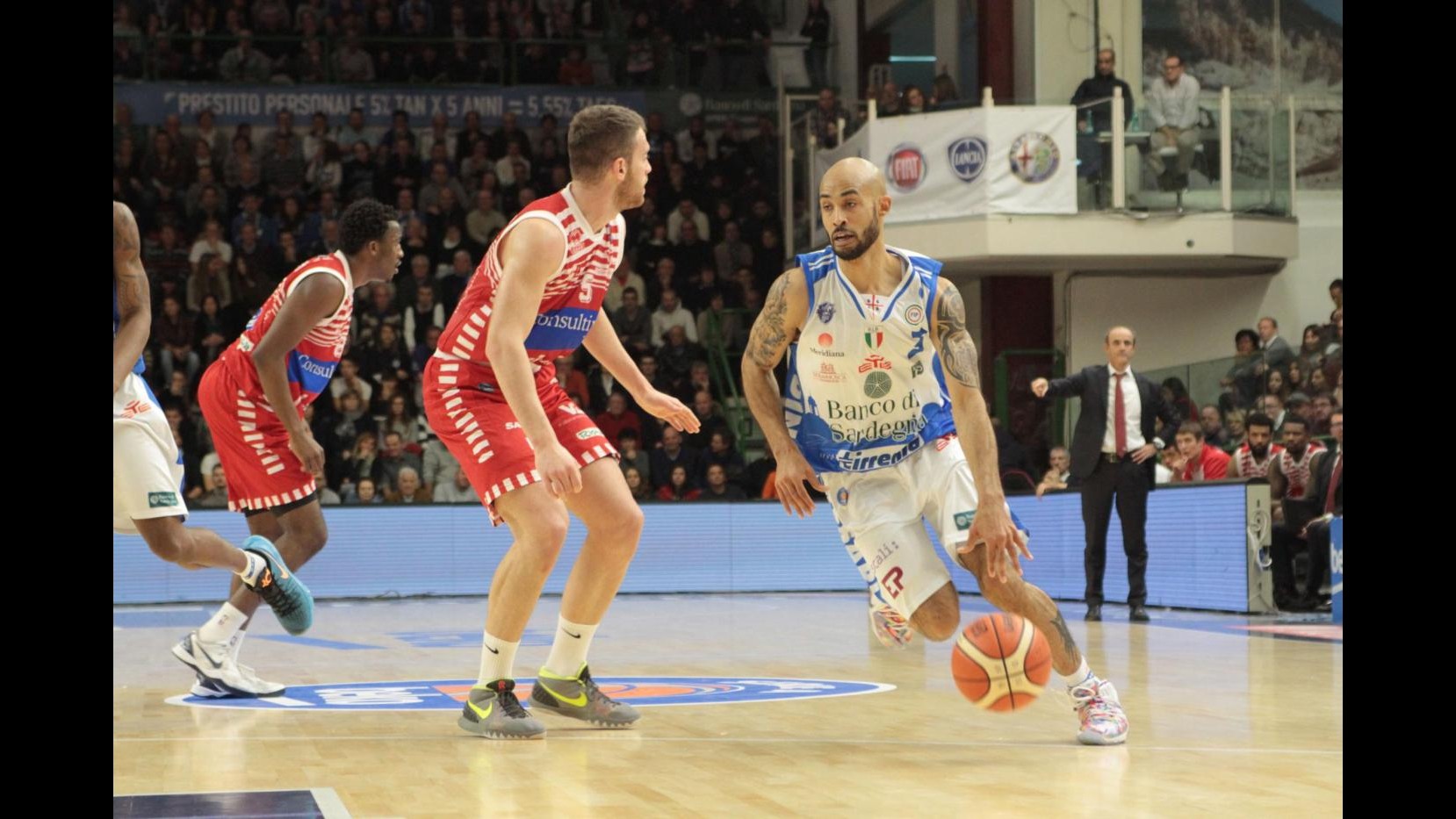 Basket, Serie A: Sassari travolge Pesaro, Pistoia cade a Cremona