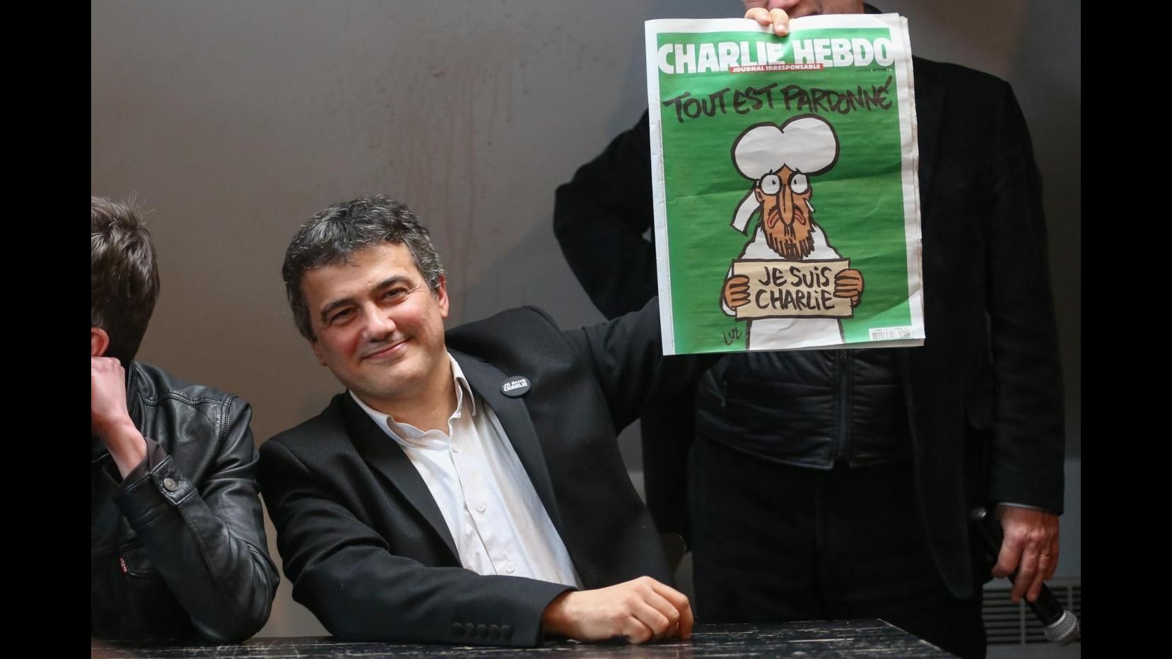 Intervista a Pelloux di Charlie Hebdo: Ok Hollande, ma smetto di scrivere