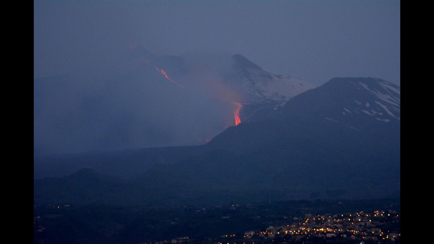 Sicilia, riunione protezione civile su eruzione Etna