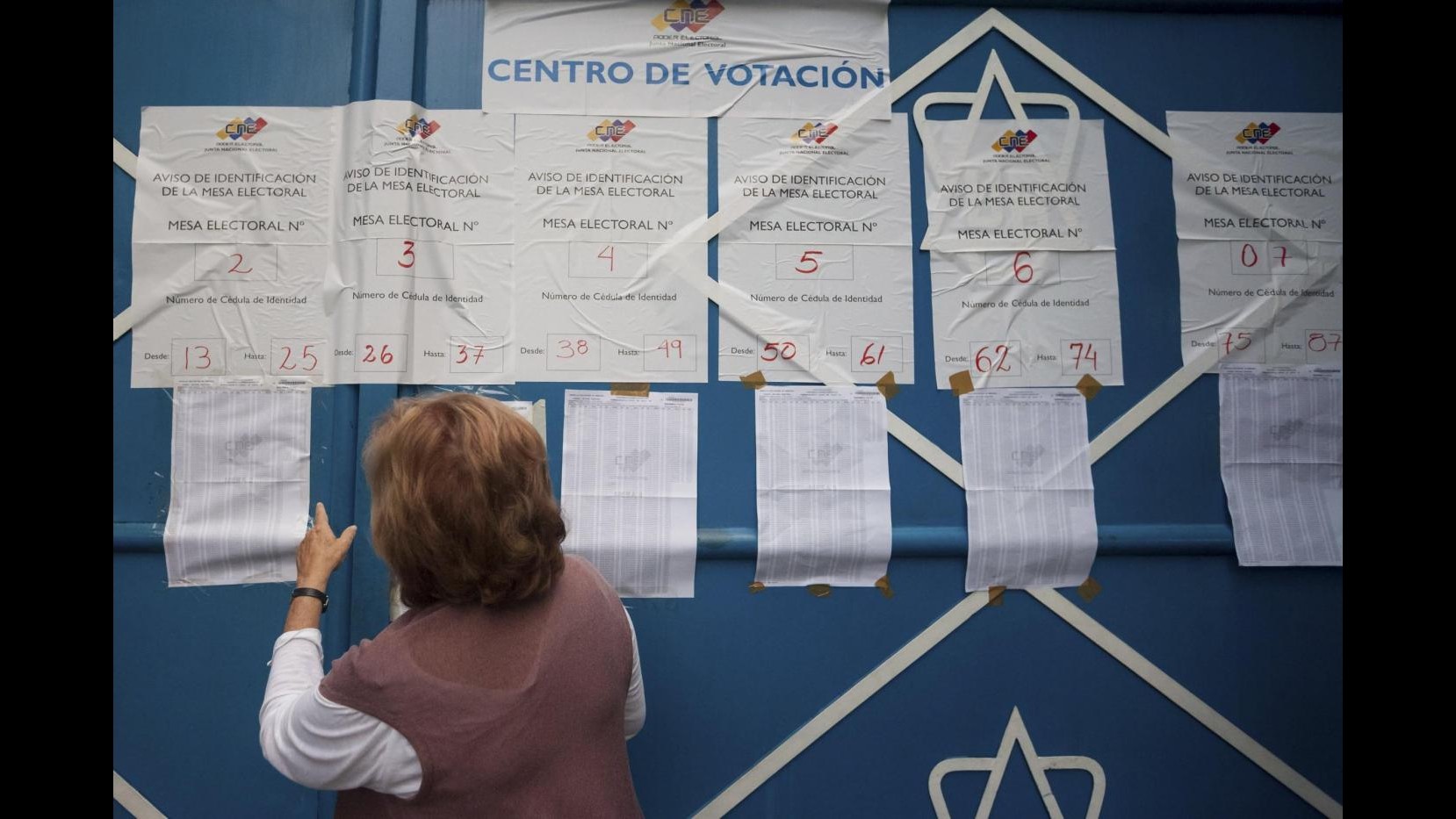Venezuela al voto per legislative, dopo 16 anni opposizione può vincere