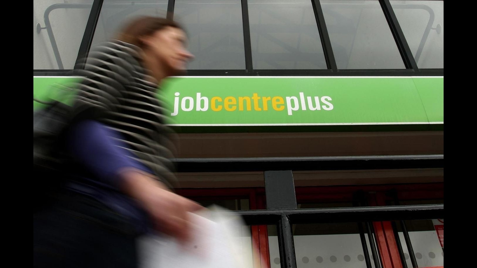 Lavoro, Censis: Con Jobs Act +204mila ma resta problema dei giovani