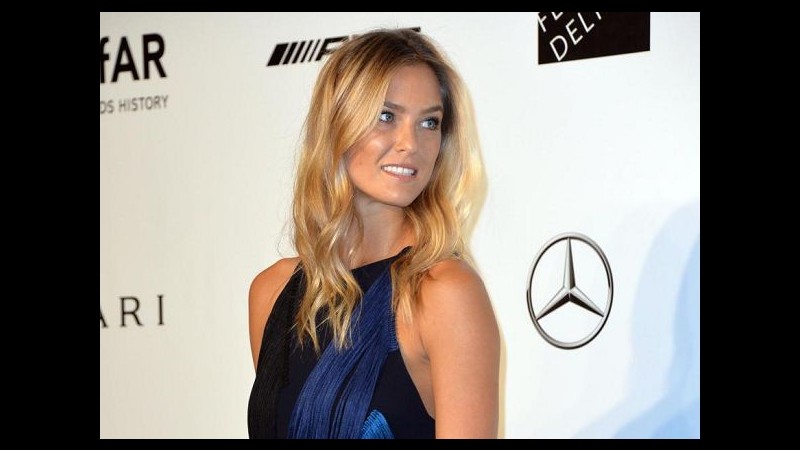 Bar Refaeli fermata per sospetta evasione fiscale in Israele