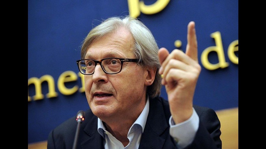 Sgarbi: Capre, non è da me andarmene all’altro mondo al casello di Modena