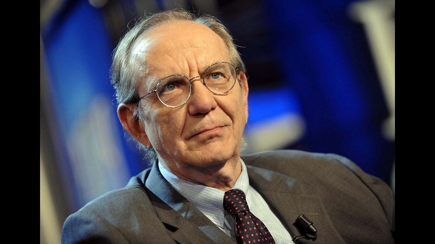 Padoan: Ipotesi di stagnazione secolare non è così peregrina