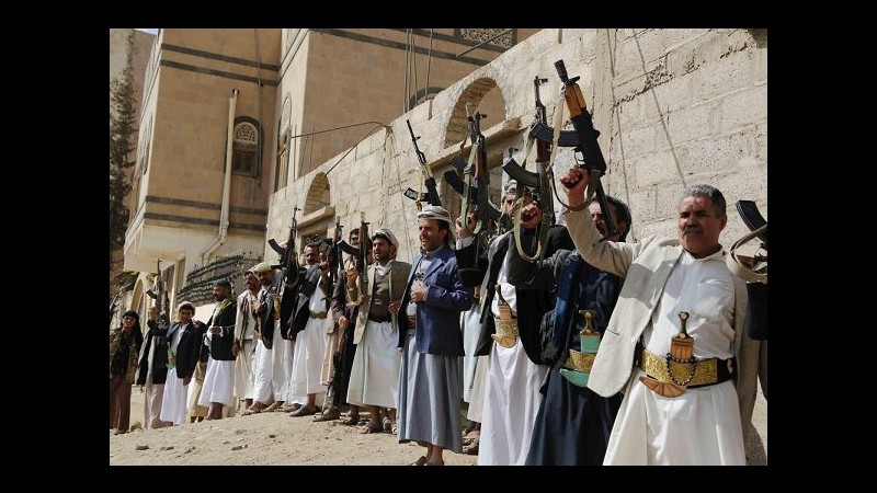 Yemen, houthi: Coalizione araba ha violato il cessate il fuoco