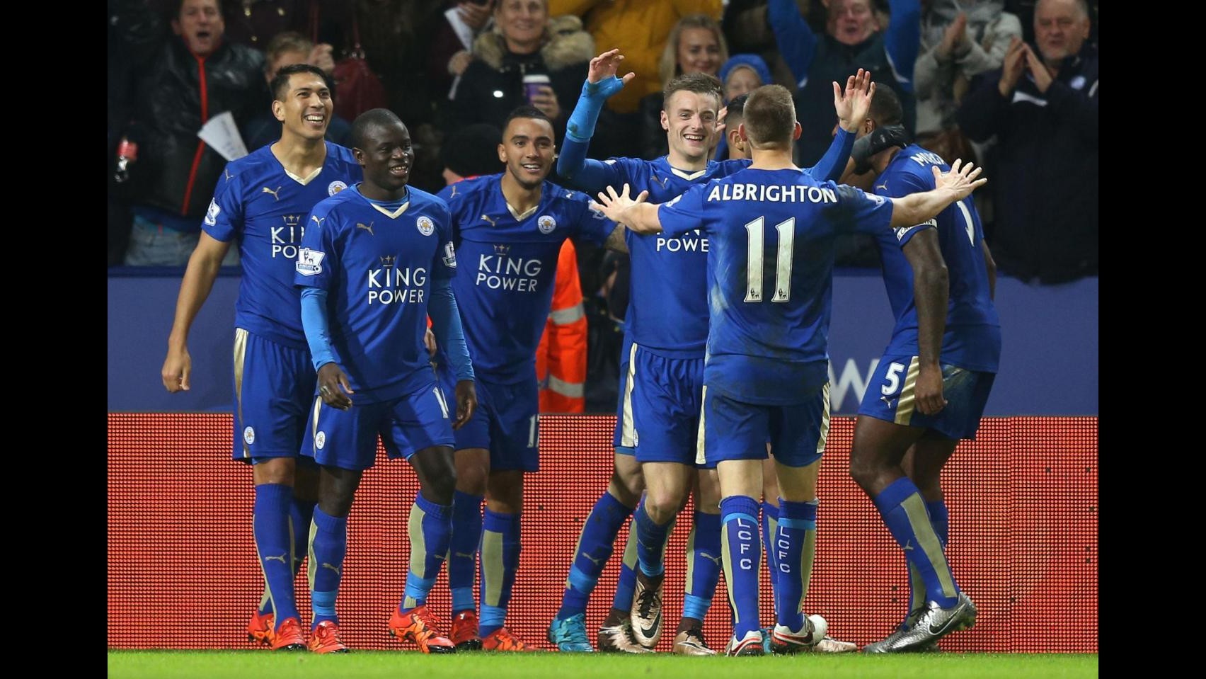 Premier League: Leicester torna in vetta, Chelsea ko 2-1