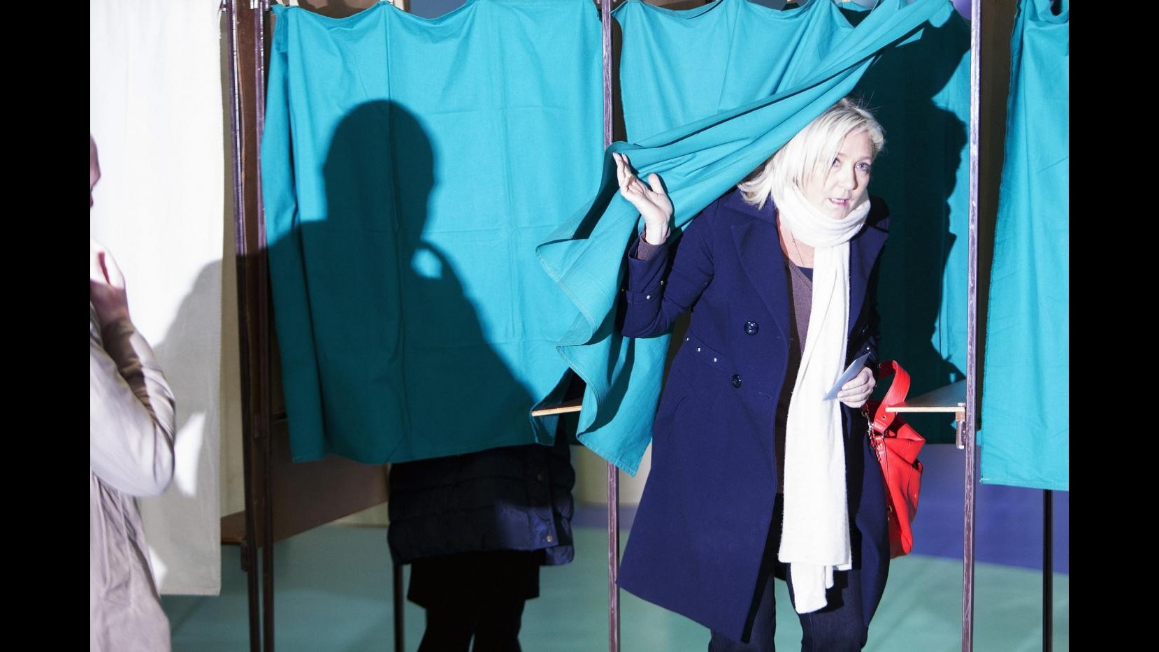 Francia, al via secondo turno voto regionale, spettro estrema destra