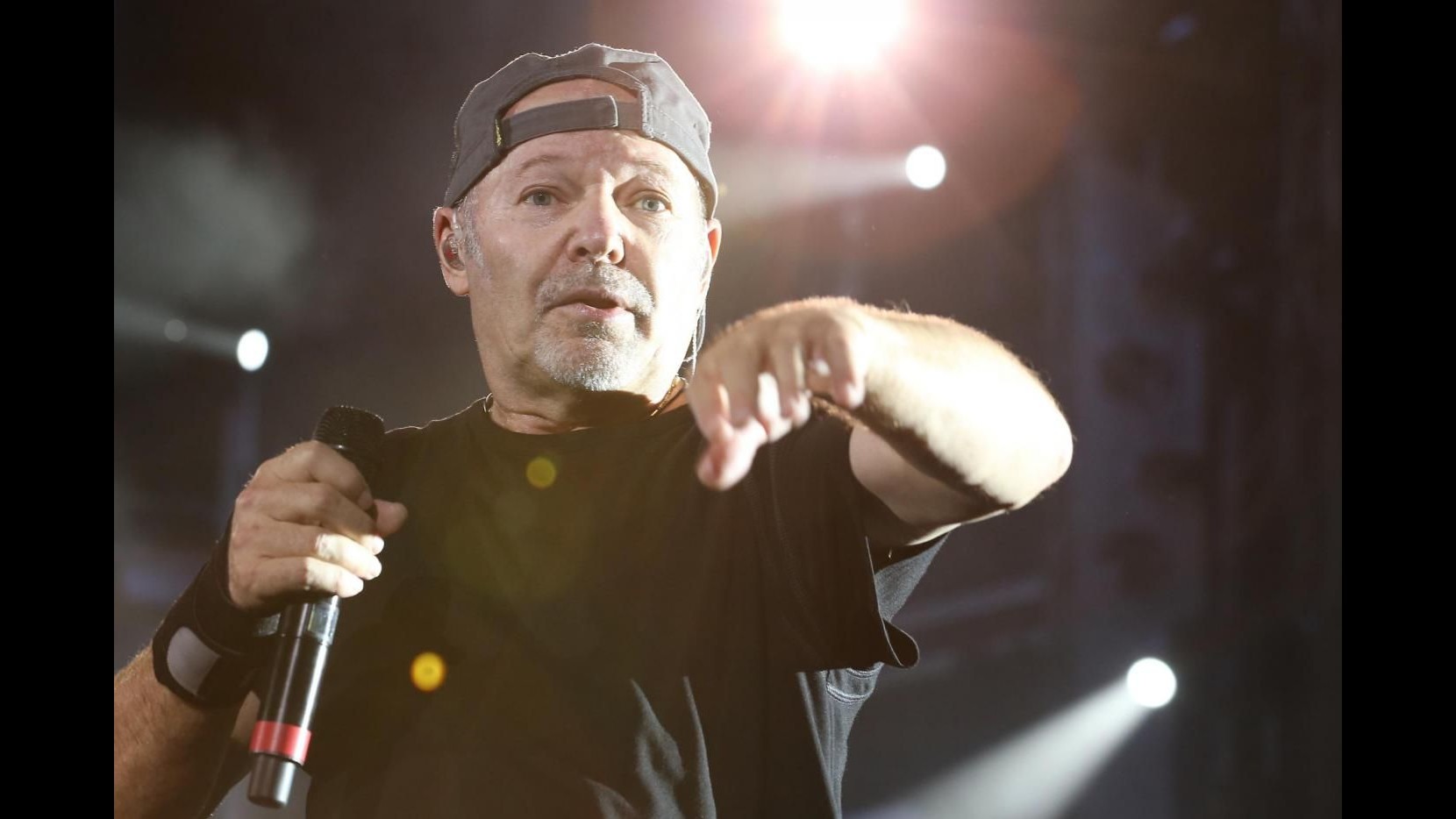 Musica, Vasco Rossi campione al botteghino nel primo semestre 2015