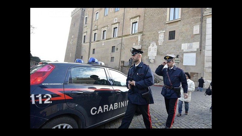 Messina, arrestata 21enne per stalking e incendio di una pizzeria