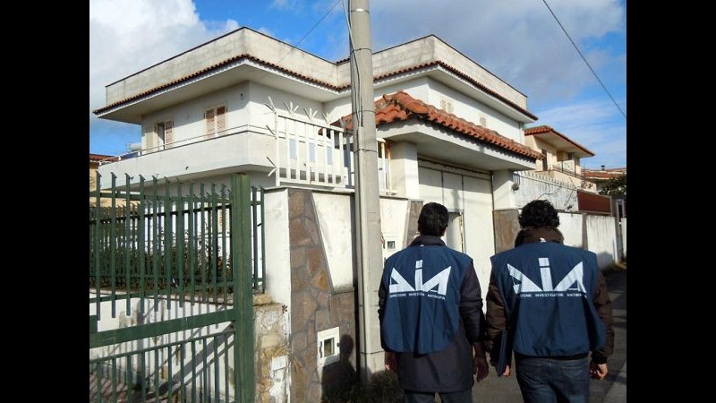 ‘Ndrangheta, confiscati 1,5 milioni di euro a esponente cosca Alvaro